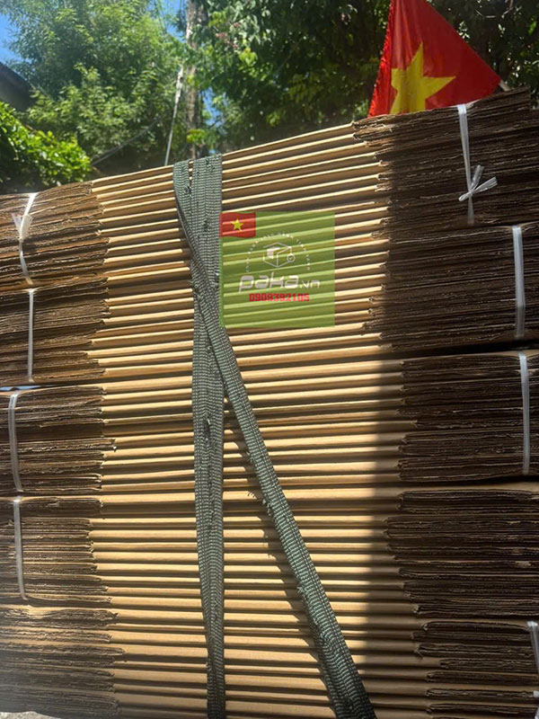 Bán thùng carton 60x40x40 3 lớp 5 lớp tại TPHCM
